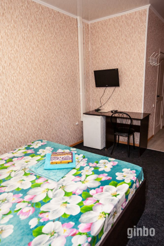 Фото Уютный номер в отеле Барнаула со скидкой