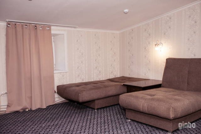 Фото Большой гостиничный номер в Барнауле для семьи
