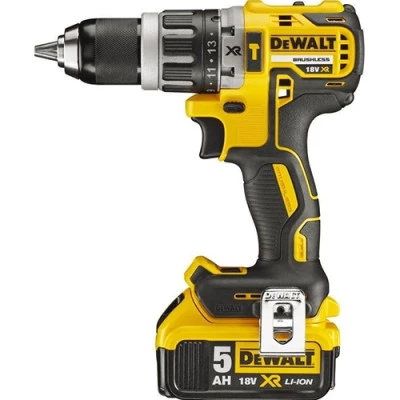 Фото Дрель-шуруповерт аккумуляторная ударная DeWalt DCD796P2-QW 18 В 2x5 Ач Li-lon